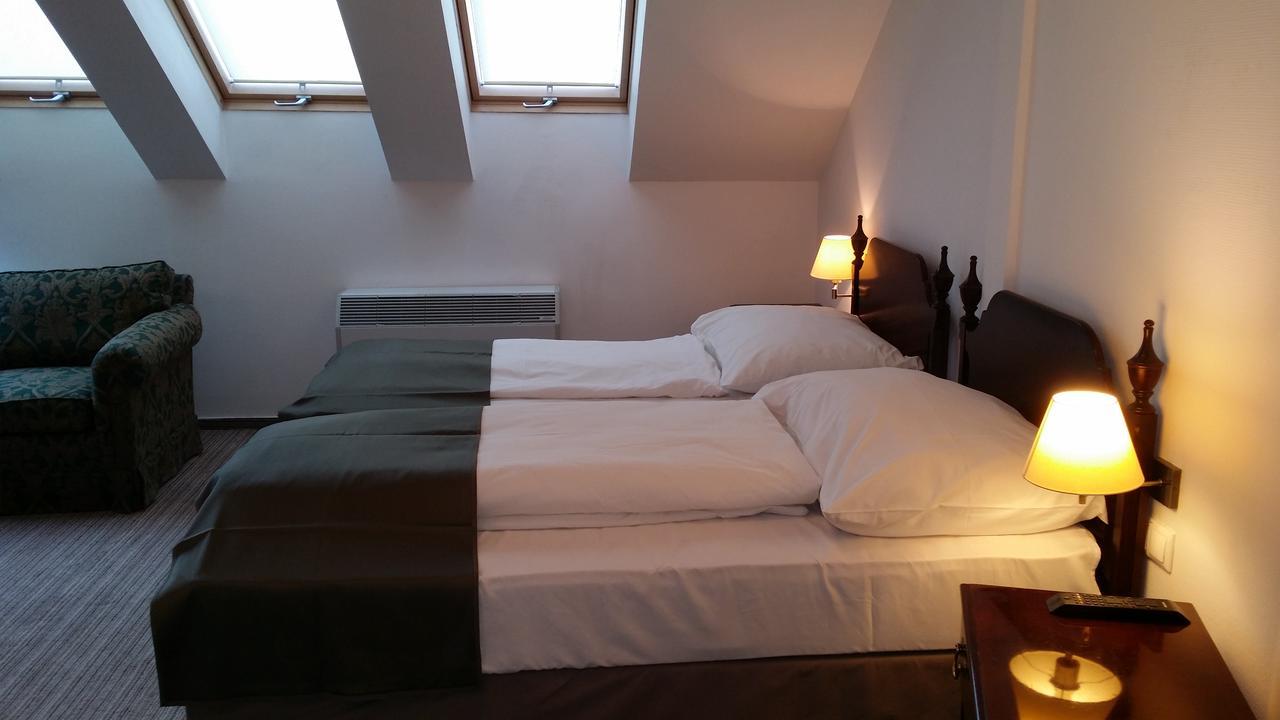Opera Loft Rooms And Apartments Budapest Kültér fotó