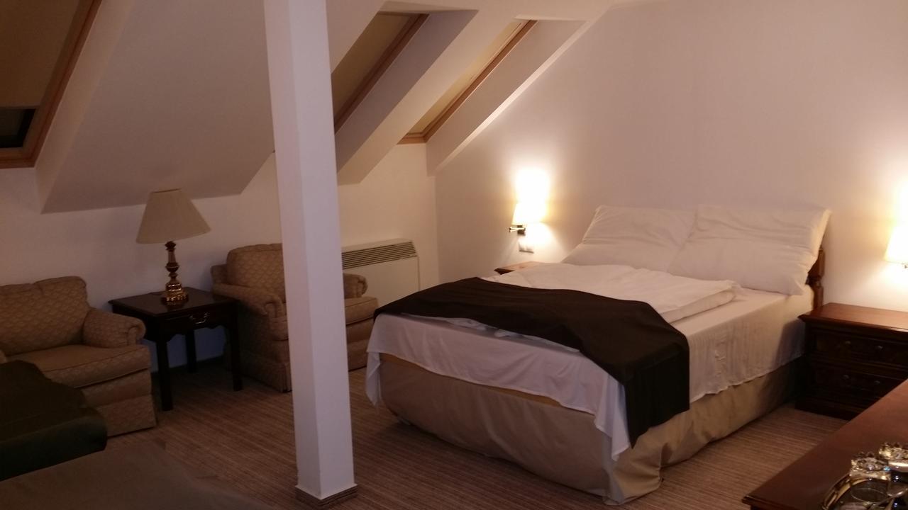 Opera Loft Rooms And Apartments Budapest Kültér fotó