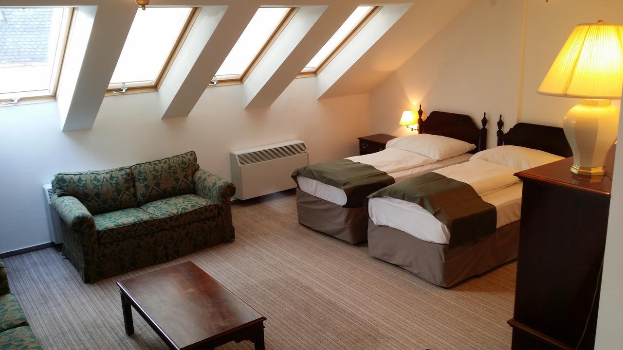 Opera Loft Rooms And Apartments Budapest Kültér fotó