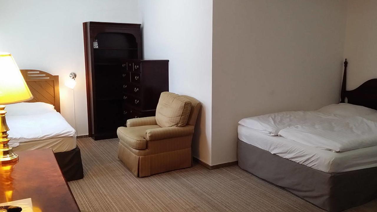 Opera Loft Rooms And Apartments Budapest Kültér fotó